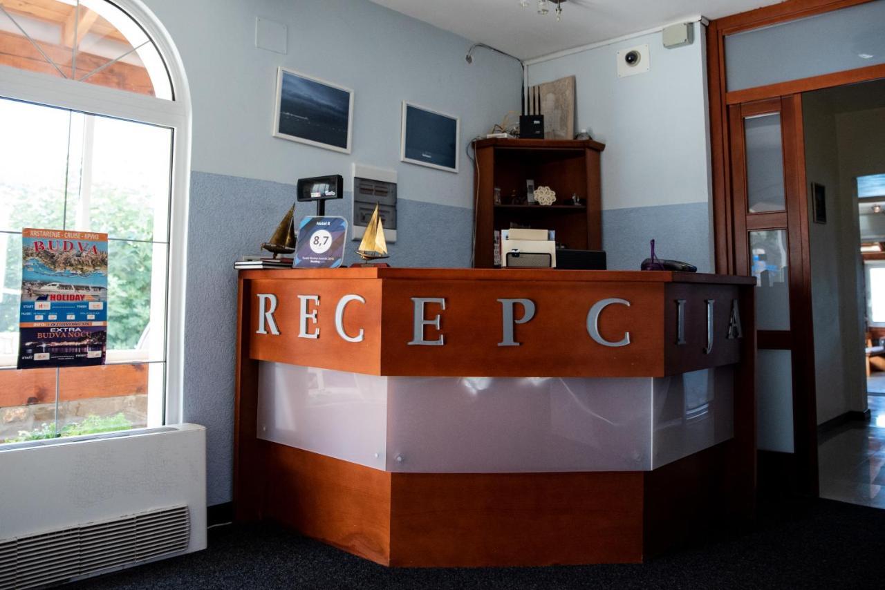 Hotel R Utjeha Luaran gambar