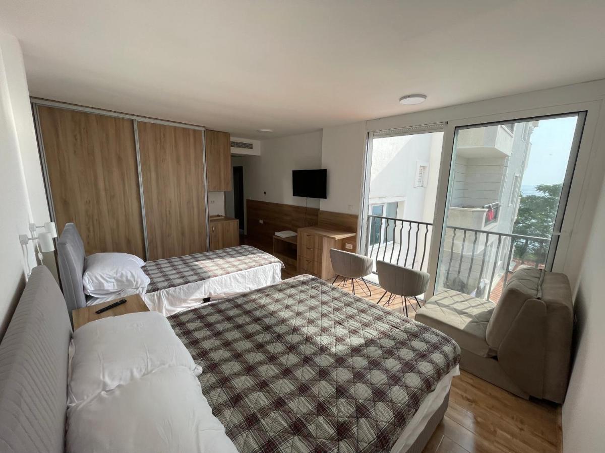 Hotel R Utjeha Luaran gambar