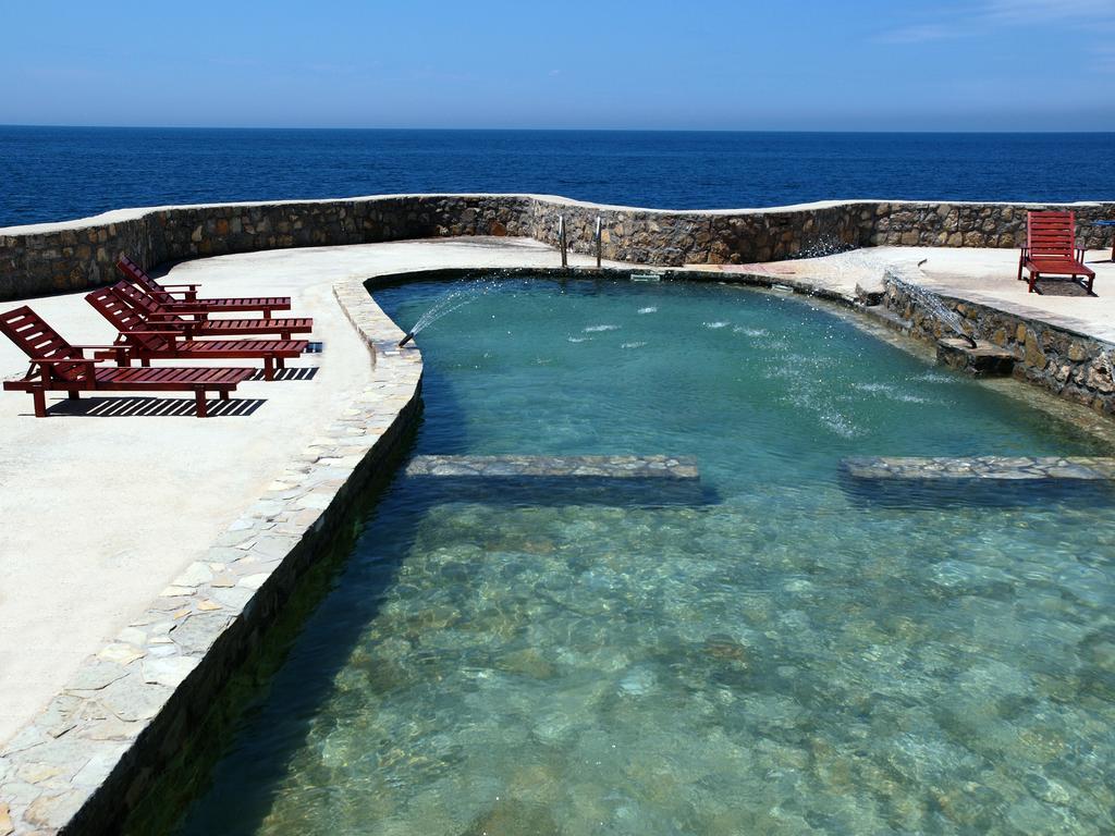 Hotel R Utjeha Luaran gambar